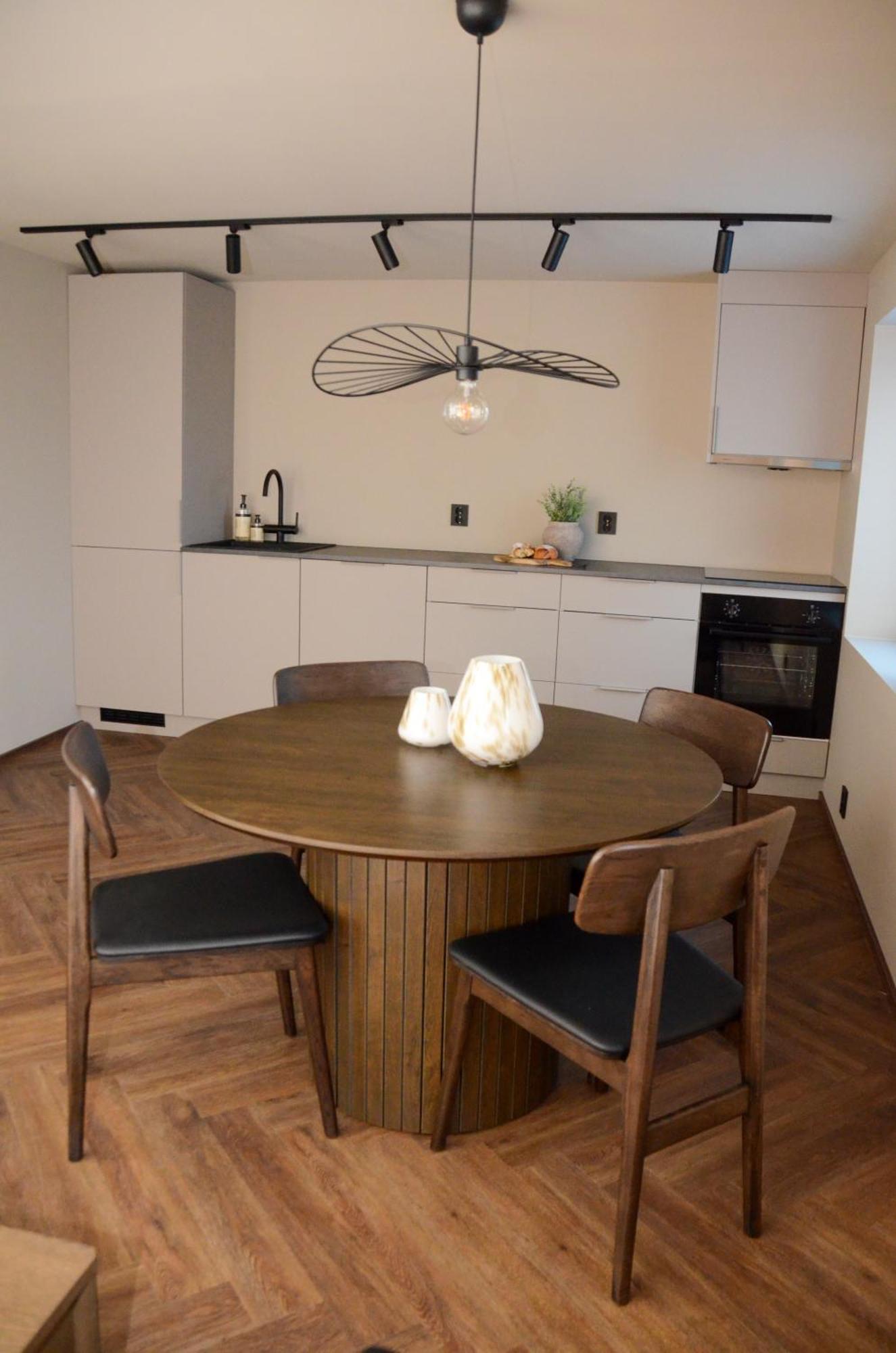 Istay Apartment